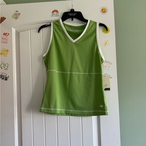 New Balance Green Sleeveless Fitted Tank Top